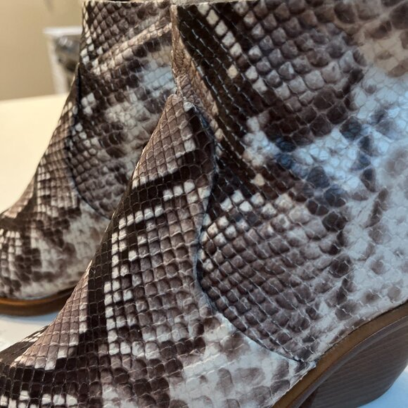 AGL snake skin boots NEVER WORN - Picture 9 of 15